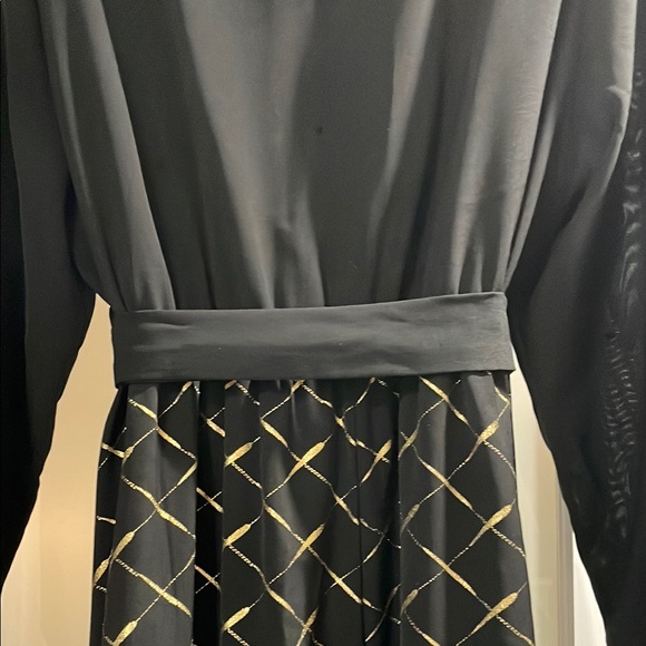 BloomChic Black and Gold Long Sleeve Dress - Picture 5 of 5